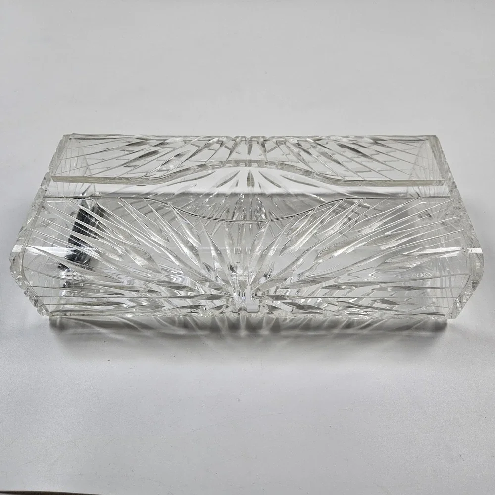 Wilardy‎ Tissue Box Cover Lucite Clear Acrylic Rectangular Vanity Decor VTG Glam